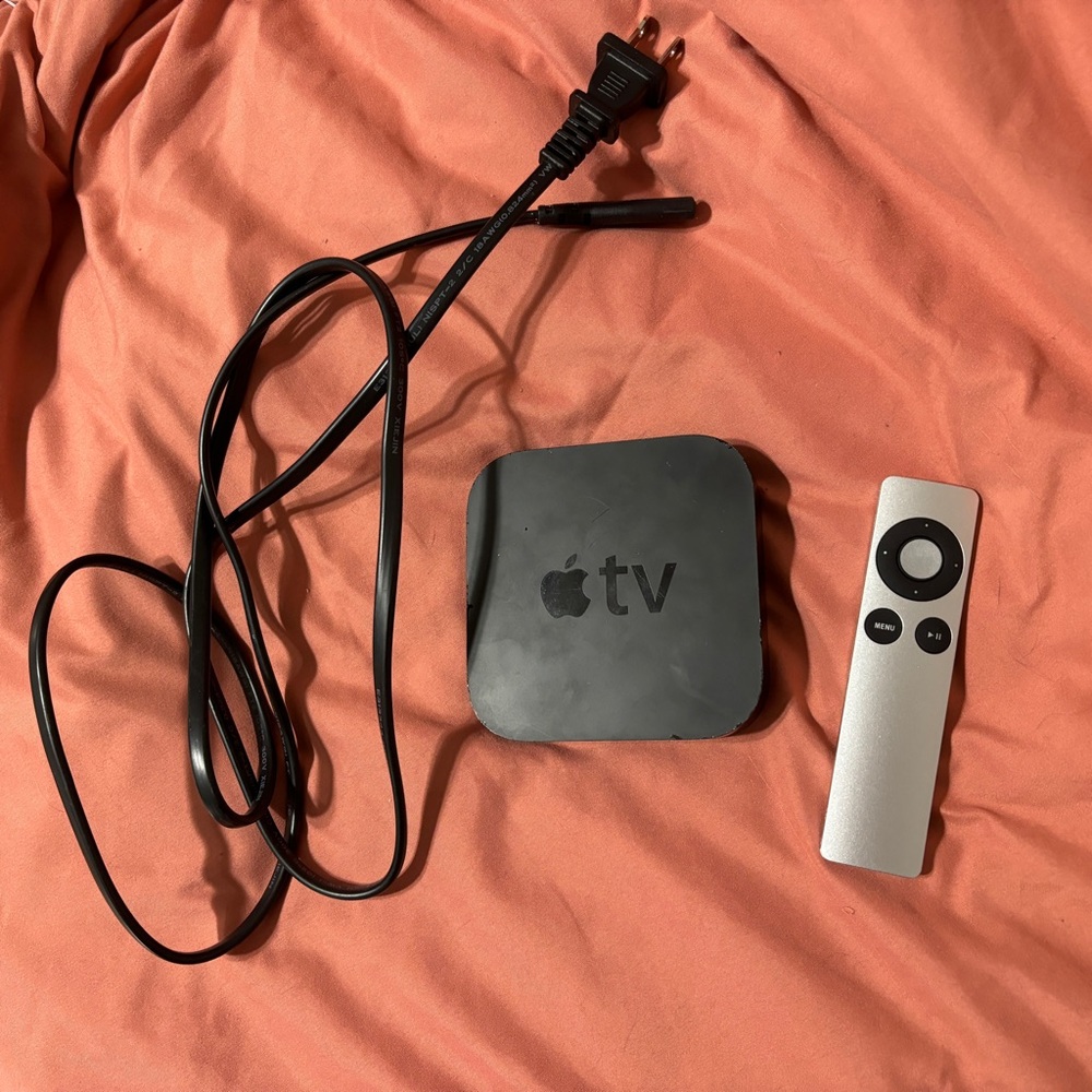 APPLE TV